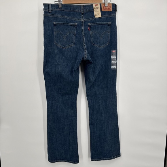 Levi's Classic Bootcut Jeans Womens‎ 14M 32x32 Mid Rise Medium Wash - Picture 1 of 15